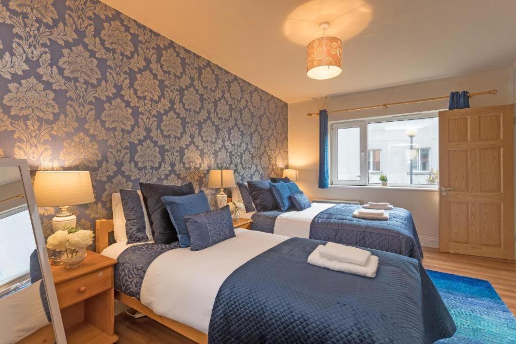 Town Square Townhouse - Best Location In Galway Exterior foto
